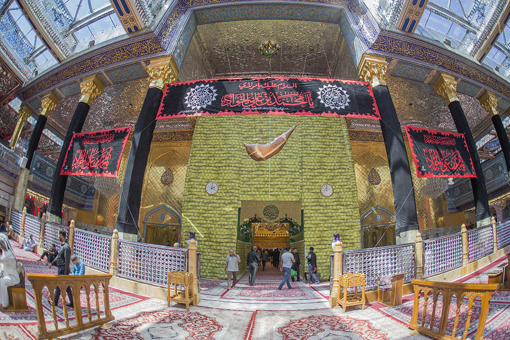 العتبة العباسية المقدسة تتشح بالسواد حزناً على استشهاد الإمام محمد الجواد (ع)