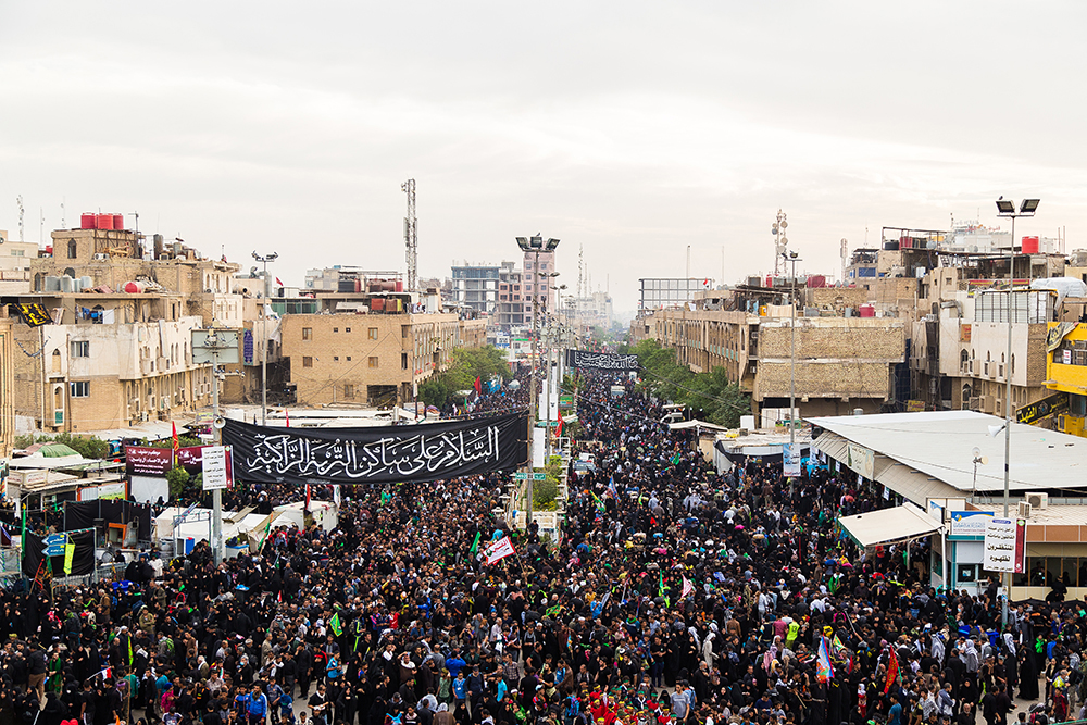 استمرار توافد الملايين من الزائرين نحو كربلاء المقدسة