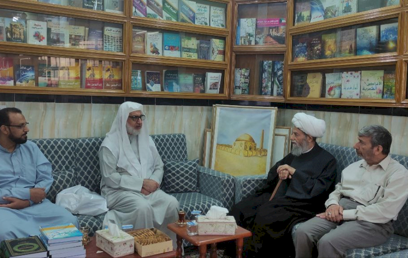 تُراثُ كربلاءَ يزورُ الكرباسيّ