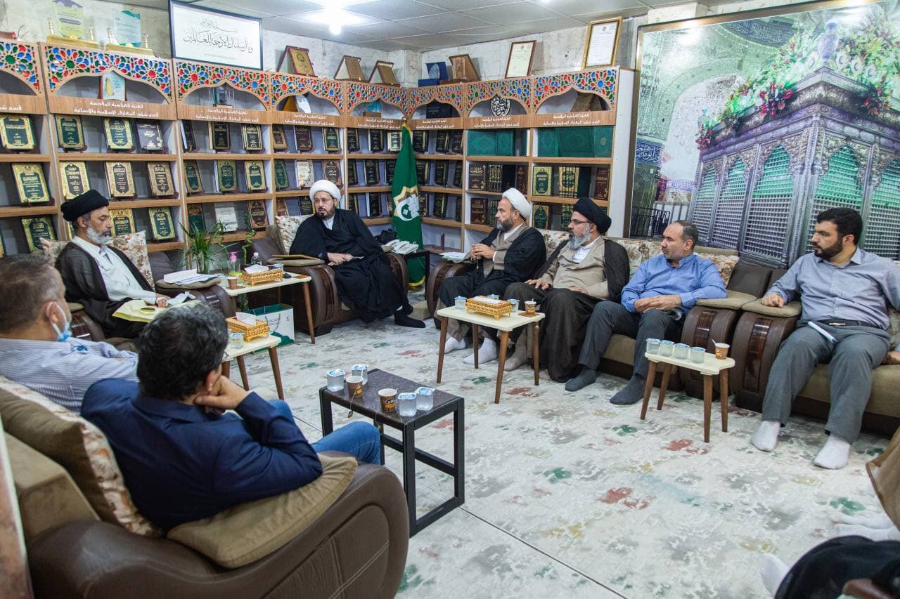 رئاسةُ قسمِ المعارفِ تستقبلُ مركزَ الدراساتِ الاستراتيجيةِ