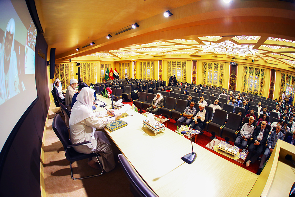 الحركة التأليفية في العتبة العباسية المقدسة التي يقيمها قسم شؤون المعارف الاسلامية والانسانية 