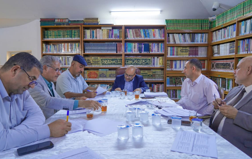 مجلةُ تراثِ الحلّةِ تتابعُ أعمالَها العلميّةَ وتُرشّحُ بحوثَ عددِها الجديدِ في اجتماعٍ دوريٍّ مثمرٍ