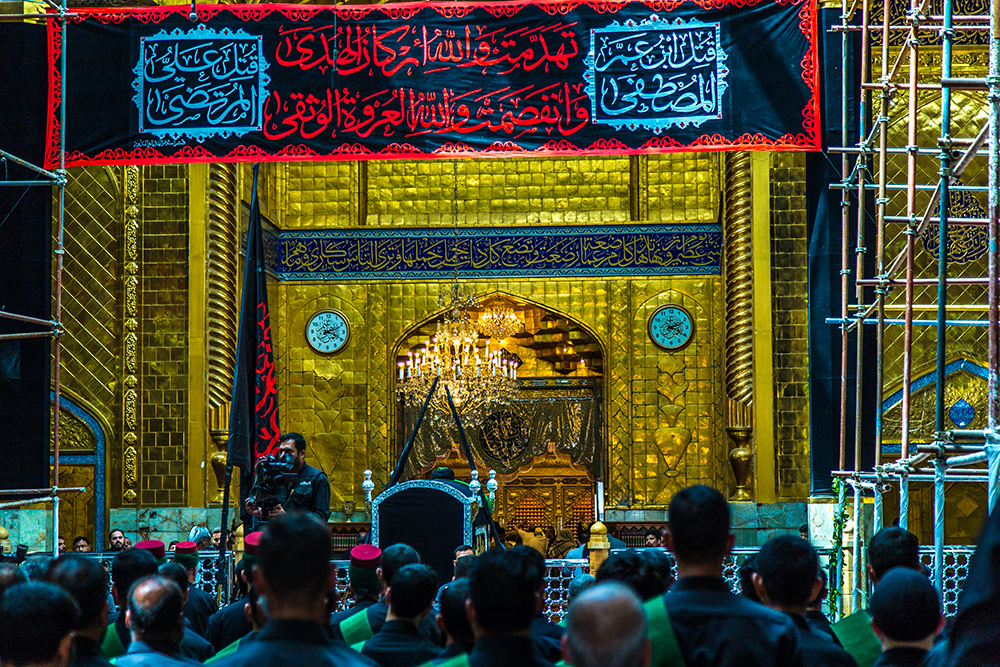 موكب عزاء العتبتين الحسيينيه والعباسية بذكرى استشهاد امير المؤمنين (عليه السلام)