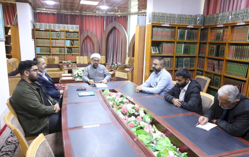 وحدةُ الإعلامِ في مركزِ تراثِ البصرةِ تعقدُ اجتماعًا تحضيريًا للمؤتمرِ الدوليّ الأوّل