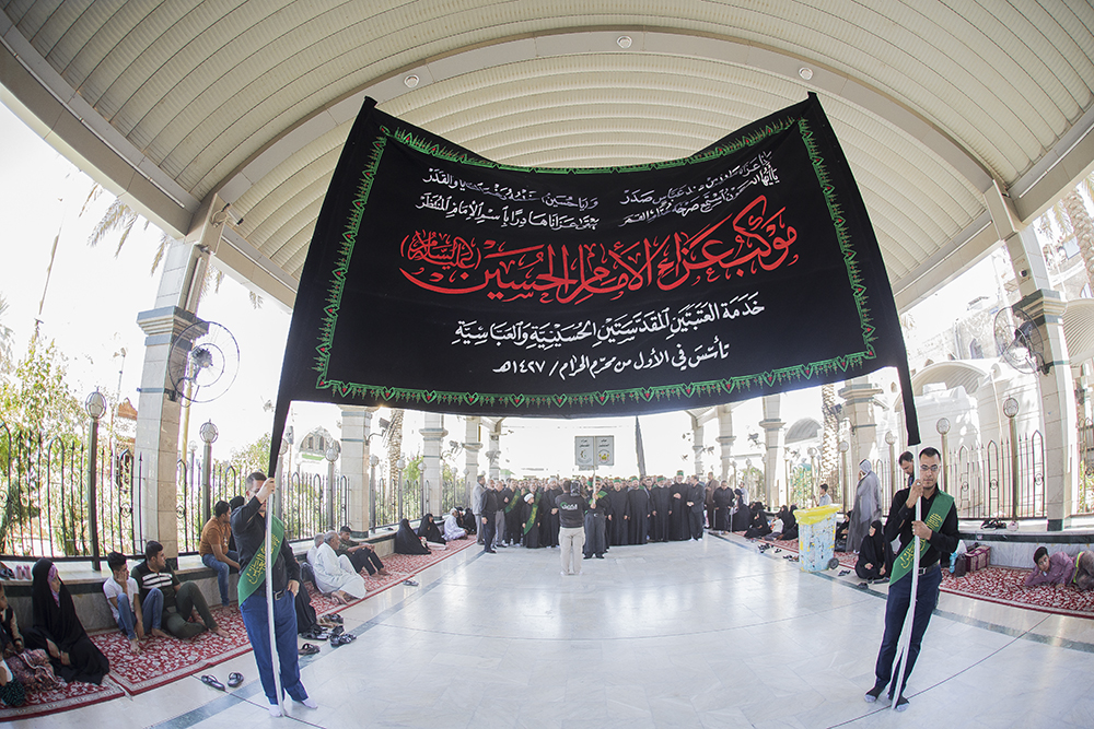 خَدَمةُ العتبتين المقدّستين يعزّون الإمام الحسين وأخاه أبا الفضل (عليهما السلام) في ذكرى استشهاد الإمام محمد الجواد  (عليه السلام) 