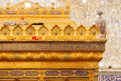 تقرير مصوّر يبيّن التفاصيل الدقيقة لشباك ضريح المولى أبي الفضل العبّاس -عليه السّلام- من الجهة الشماليّة