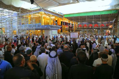توافد المعزين ومحبين اهل البيت (عليهم السلام) الى كربلاء لإحياء ذكرى استشهاد الإمام محمد الباقر (عليه السلام 