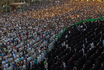 احياء صلاة عيد الاضحى المبارك في منطقة بين الحرمين الشريفين