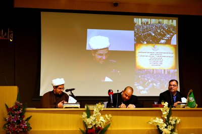 تقرير مصور عن أزاح السِّتارعن مؤلّفَيْن من مؤلّفاتِ  مركزُ تراث الحلّة التابع لقسم شؤون المعارف الإسلاميّة والإنسانيّة في العتبة العبّاسية المقدّسة