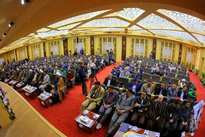 تقرير مصور عن أزاح السِّتارعن مؤلّفَيْن من مؤلّفاتِ  مركزُ تراث الحلّة التابع لقسم شؤون المعارف الإسلاميّة والإنسانيّة في العتبة العبّاسية المقدّسة