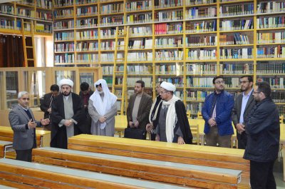 وفد العتبة العباسية المقدسة يبحث سبل التعاون مع المراكز والجامعات في جمهورية إيران الاسلامية