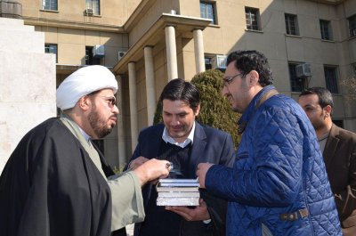 وفد العتبة العباسية المقدسة يبحث سبل التعاون مع المراكز والجامعات في جمهورية إيران الاسلامية