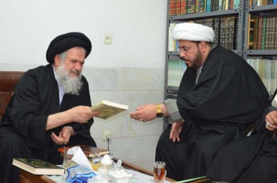 سماحة العلامة المحقق السيد احمد المددي "حفظة الله" يستقبل وفد العتبة العباسية المقدسة