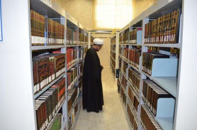 جامعة دار الحديث الشريف العلمية الثقافية في مدينة قم الايرانية تبدي استعدادها للتعاون مع العتبة العباسية المقدسة