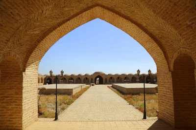 خان النخيلة