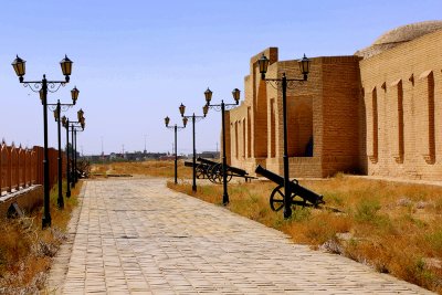 خان النخيلة
