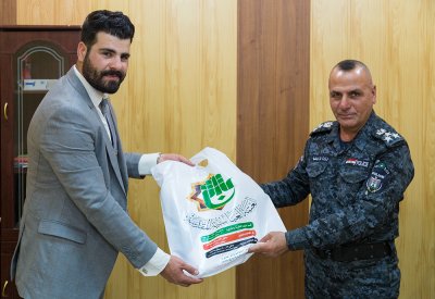 قسم المعارف في العتبة العباسية المقدسة يواصل توزيع اصدارته الخاصة 
