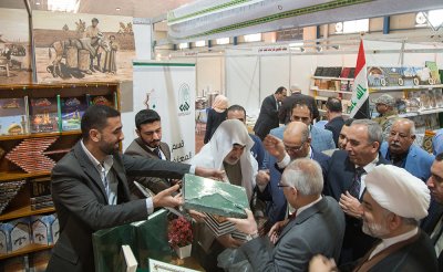 لجنة المعارض التابعة الى الشعبة الادارية تشارك في معرض بغداد الدولي للكتاب