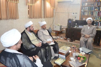 وفد العتبة العباسية المقدسة تزور المؤسسات والمراكز التحقيقية في مدينة قم المقدسة