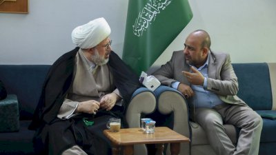 زيارةٌ مُثمرةٌ لرئيسِ قسمِ المعارفِ إلى مركزِ تُراثِ الحِلَّةِ