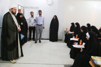 الشيخ عمار الهلالي يزور معهد القران الكريم النسوي في النجف الاشرف