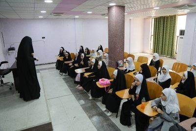 الشيخ عمار الهلالي يزور معهد القران الكريم النسوي في النجف الاشرف