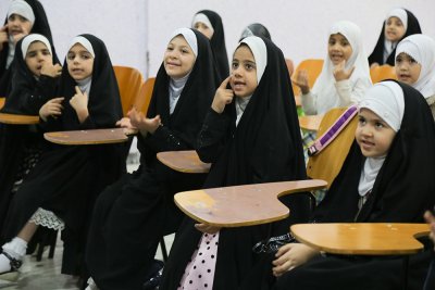 الشيخ عمار الهلالي يزور معهد القران الكريم النسوي في النجف الاشرف