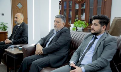 قسمُ المعارفِ يبحثُ تعزيزَ التعاونِ العلميِّ معَ كليةِ التربيةِ في جامعةِ كربلاءَ