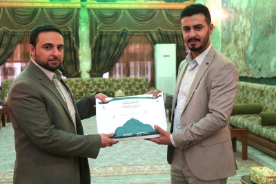 قسم المعارف الاسلامية والإنسانية يستمر بتوزيع إصدارته الجديدة