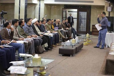 العتبة العباسية المقدسة تقيم دورتها المتطورة في تحقيق المخطوطات