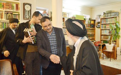 سماحة آية الله العظمى السيد جعفر سيدان -دام ظله- يستقبل وفد العتبة العباسية المقدسة ويبارك الجهود المبذولة في مجال إحياء تراث علمائنا الأبرار 