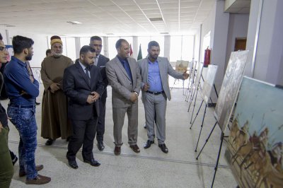 مشاركة واسعة لقسم شؤون المعارف الاسلامية والإنسانية في معرض الكتاب بجامعة ذي قار