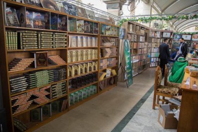بمشاركة أكثر من 133 دار نشر .... افتتاح الدورة الرابعة عشرة لمعرض كربلاء الدولي للكتاب 