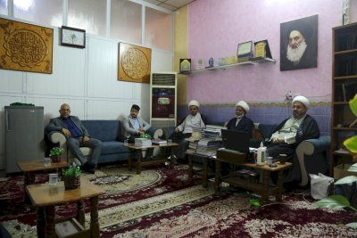 زيارة السيد رئيس قسم شؤون المعارف الإسلاميّة والإنسانيّة فضيلة الشيخ عمّار الهلاليّ ومعاونه فضيلة الشيخ علي الأسديّ إلى مركز تراث الحلّة