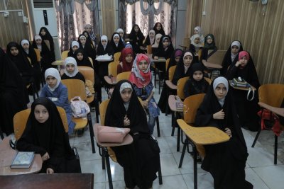رئيس القسم يزور معهد القرآن الكريم النسوي في النجف  ويتابع الدورات القرآنية ويتفقد أعمال البناية الجديدة ويلتقى بكادر مجلة نفحات 