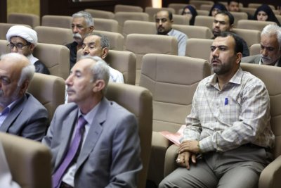 بحضور الباحثين والأكاديميين والمهتمين في التراث الكربلائي ... مركز تراث كربلاء يعقد ندوته الحوارية الثالثة