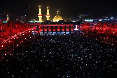 مراسيم تبديل الراية في العتبتين المقدستين في ليلة الاول من  شهر محرم 