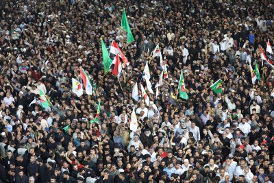 مراسيم تبديل الراية في العتبتين المقدستين في ليلة الاول من  شهر محرم 
