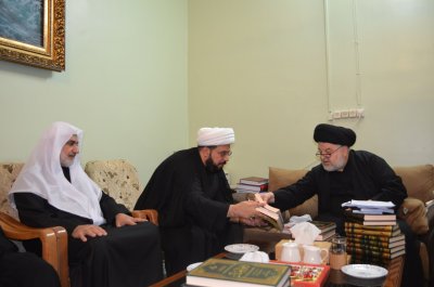 وفدٌ من العتبة العبّاسيّة المقدسة يزور مدينة قم المقدسة للتواصل مع العلماء والمؤسسات والمراكز المختصّة بإحياء التراث