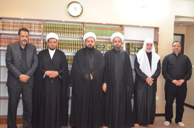 وفد العتبة العباسية المقدّسة يبحث سبل العمل المشترك مع المؤسسات التراثية التابعة للعتبة الحسينية المقدسة في مدينة قم المقدسة