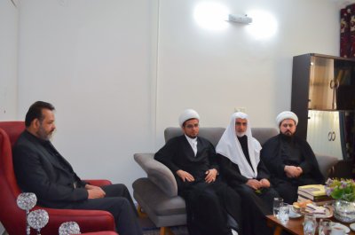 رئيس قسم شؤون المعارف الإسلامية والإنسانية يزور معهد القرآن الكريم النسوي في مدينة (أراك)