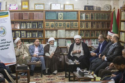 رئيس قسم شؤون المعارف الإسلامية والإنسانية يستقبل وفداً من المجمع الفقهي العراقي
