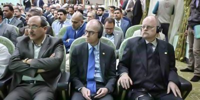 رئيس قسم شؤون المعارف الإسلامية والإنسانية يشارك في مؤتمر دولي عن الآثار والتراث العراقي