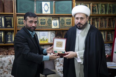 وفد من مركز تراث سامراء يزور قسم شؤون المعارف الاسلامية والإنسانية