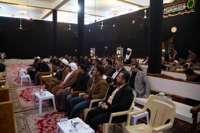 قسم شؤون المعارف الإسلاميّة والإنسانيّة يُقيمُ محاضرةً في محافظة الديوانيّة حول (التعريف بكتابة تاريخ المراقد والمزارات المقدّسة)