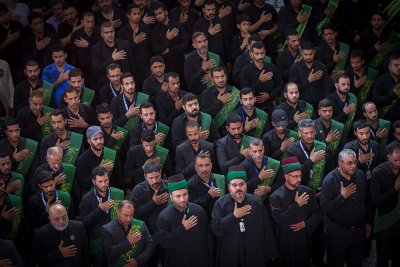 خَدَمةُ العتبتين المقدّستين يعزّون الإمام الحسين وأخاه أبا الفضل في ذكرى استشهاد أبيهما أمير المؤمنين علي بن ابي طالب (عليهم السلام)