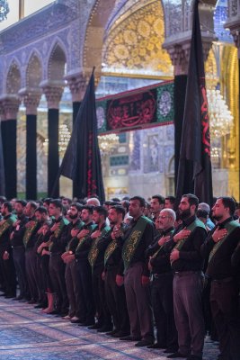خَدَمةُ العتبتين المقدّستين يعزّون الإمام الحسين وأخاه أبا الفضل (عليهما السلام) في ذكرى استشهاد الإمام محمد الجواد  (عليه السلام) 