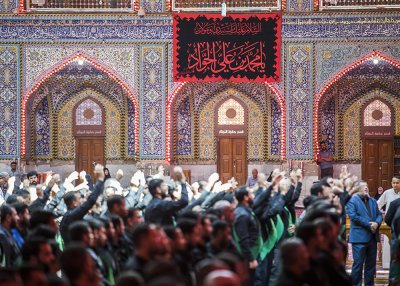 خَدَمةُ العتبتين المقدّستين يعزّون الإمام الحسين وأخاه أبا الفضل (عليهما السلام) في ذكرى استشهاد الإمام محمد الجواد  (عليه السلام) 