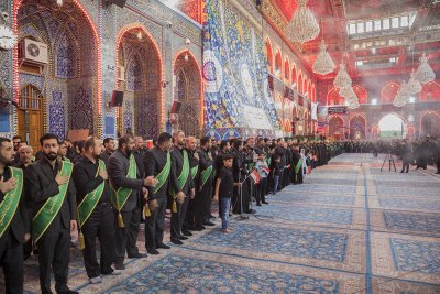 خَدَمةُ العتبتين المقدّستين يعزّون الإمام الحسين وأخاه أبا الفضل (عليهما السلام) في ذكرى استشهاد الإمام الحسن العسكري (عليه السلام)