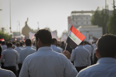 تقرير مصور عن مشاركة منتسبو العتبتين المقدستين الحسينية والعباسية في دعم التظاهرات السلمية المطالبة بالحقوق المشروعة